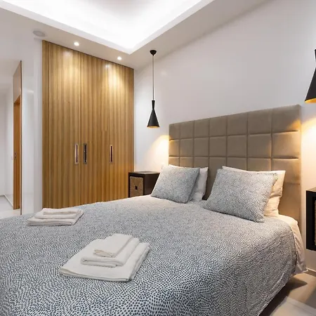 Correeira Luxury Residence T3 G - Albufeira, Pools, Wifi, Bbq, Beach Lejlighed